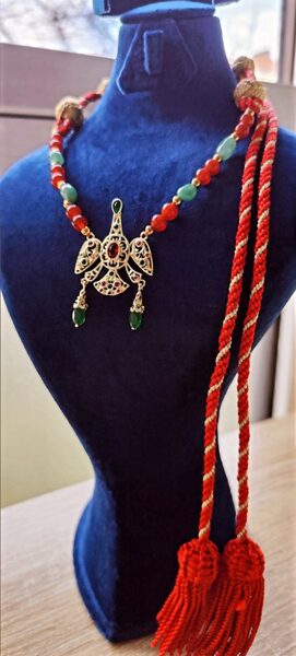 Collier Serdouk rouge